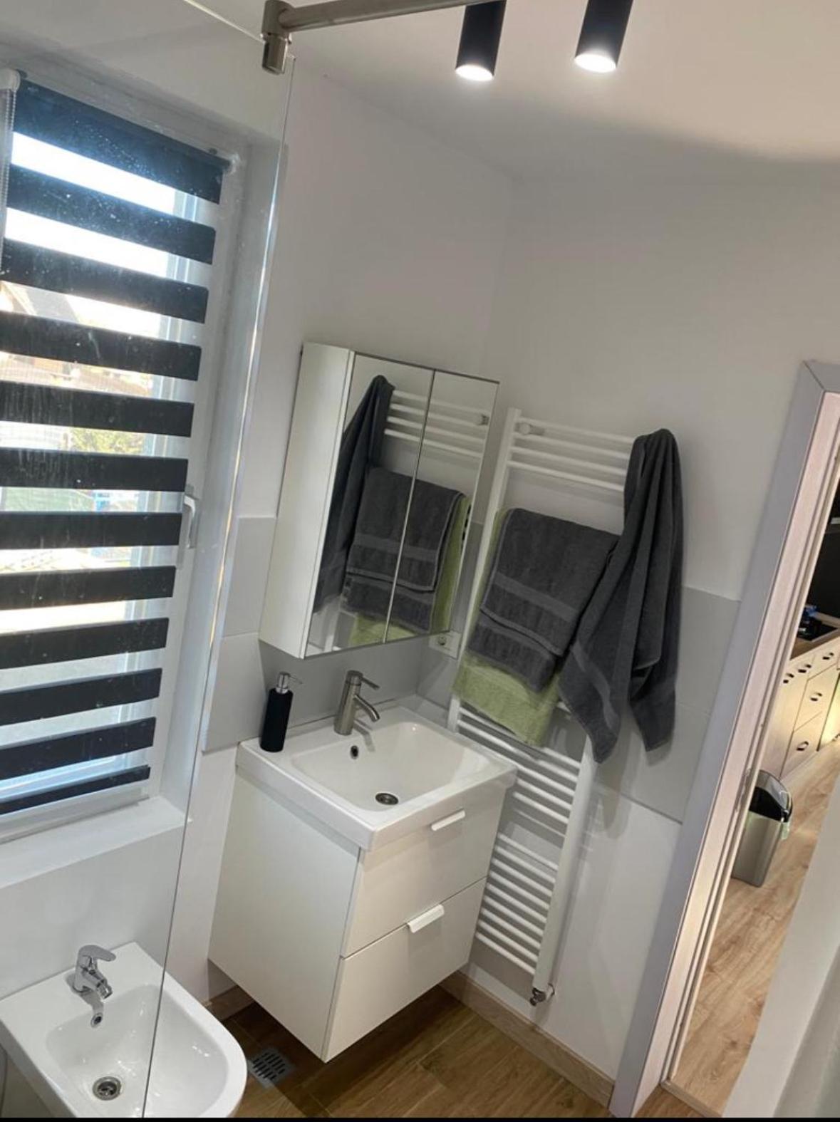 Ttt House Pitesti Ngoại thất bức ảnh