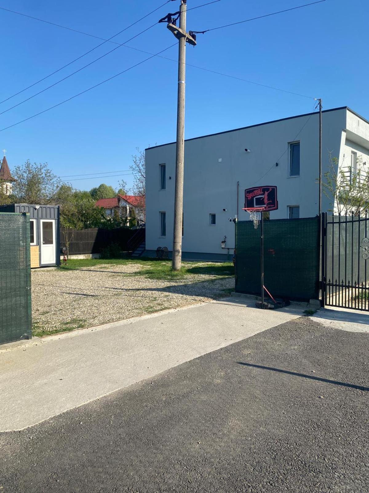 Ttt House Pitesti Ngoại thất bức ảnh